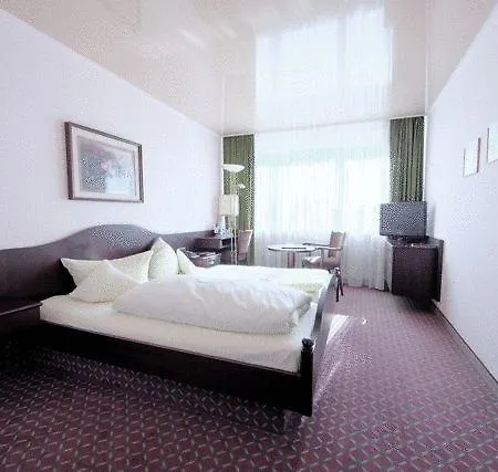 Pazific Hotel Ottobrunn