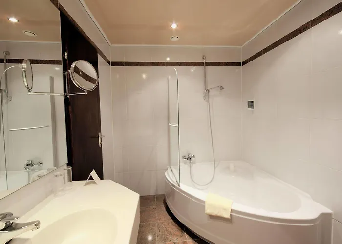 Pazific Hotel